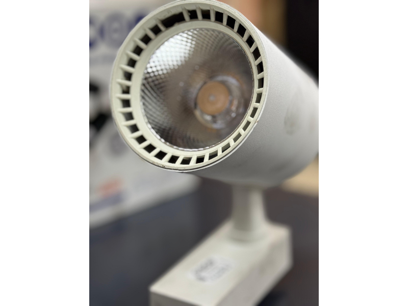 NOAS 30W LED Spot Işık IP20 | 2400 Lümen 50.000 Saat Ömür İç Mekan Aydınlatma